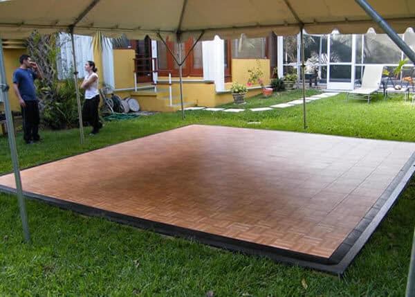Staging Floor Als Outdoor Flooring Grimes - How To Make A Temporary Patio On Grass